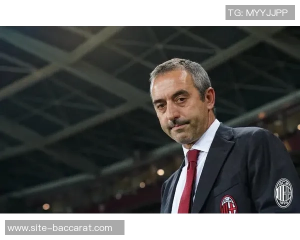 梅努姐姐晒笑容照片引发热议阿莫林下课后球队新篇章开启